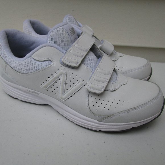 New Balance 411 Women's 9.5 Wide Width Shoes WW411HW2 Walking White Cushion - Picture 1 of 9